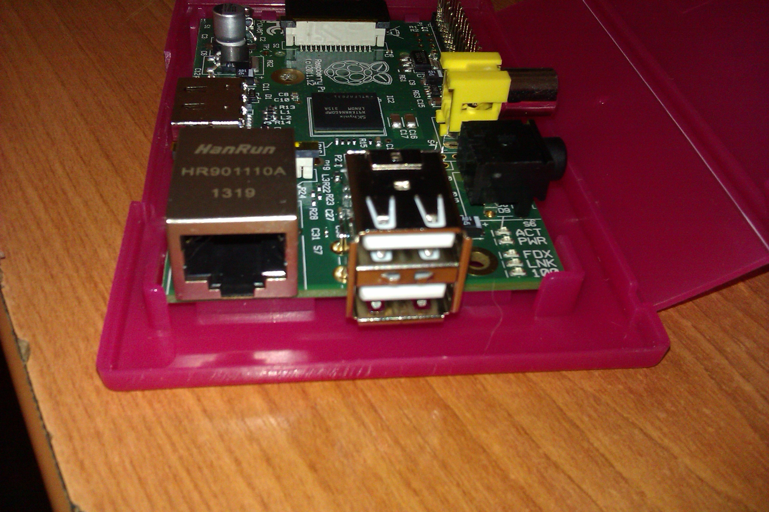 2*USB, Ethernet разъемы - Raspberry Pi model B rev.2 512 MB